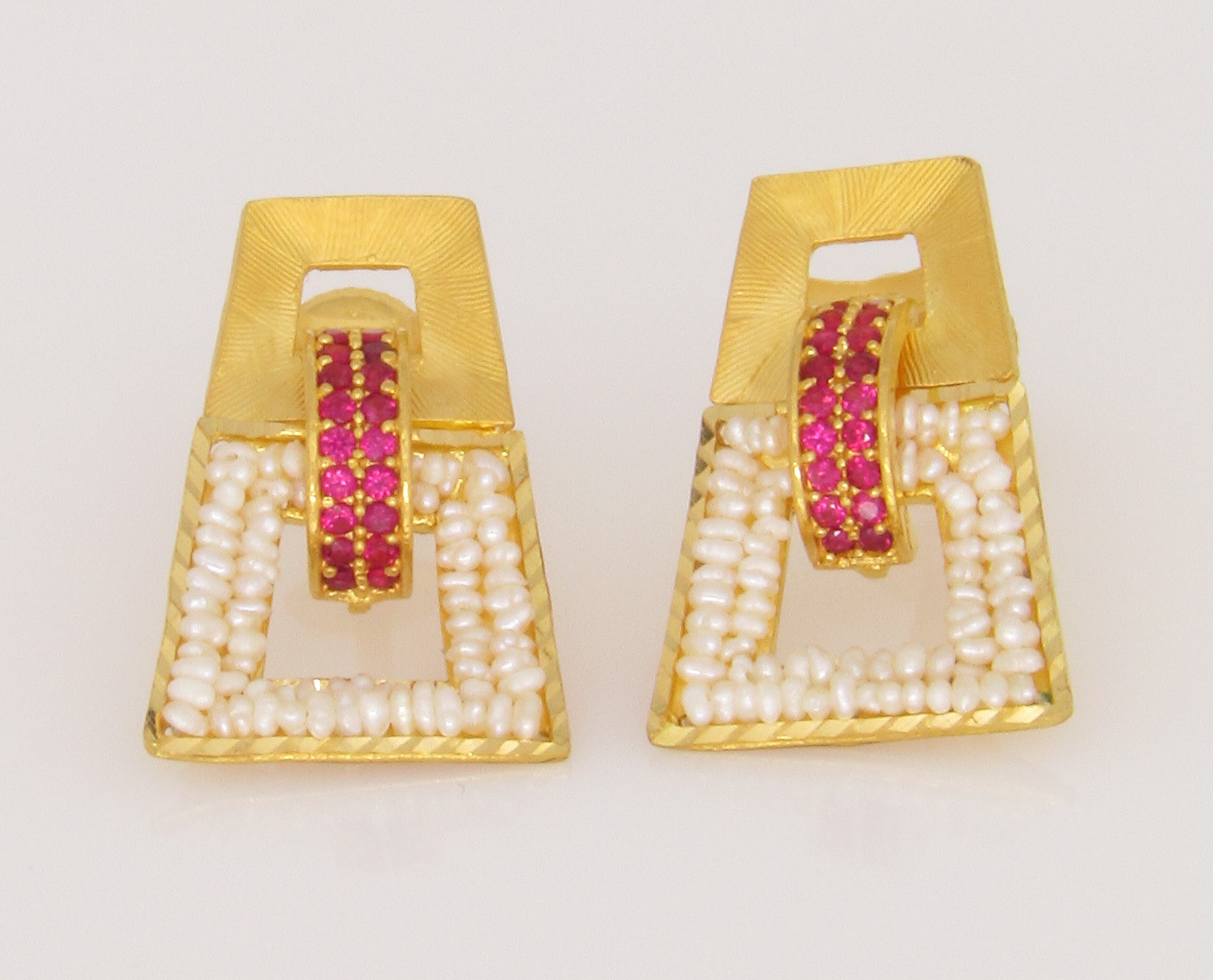 Stud Stone Fancy